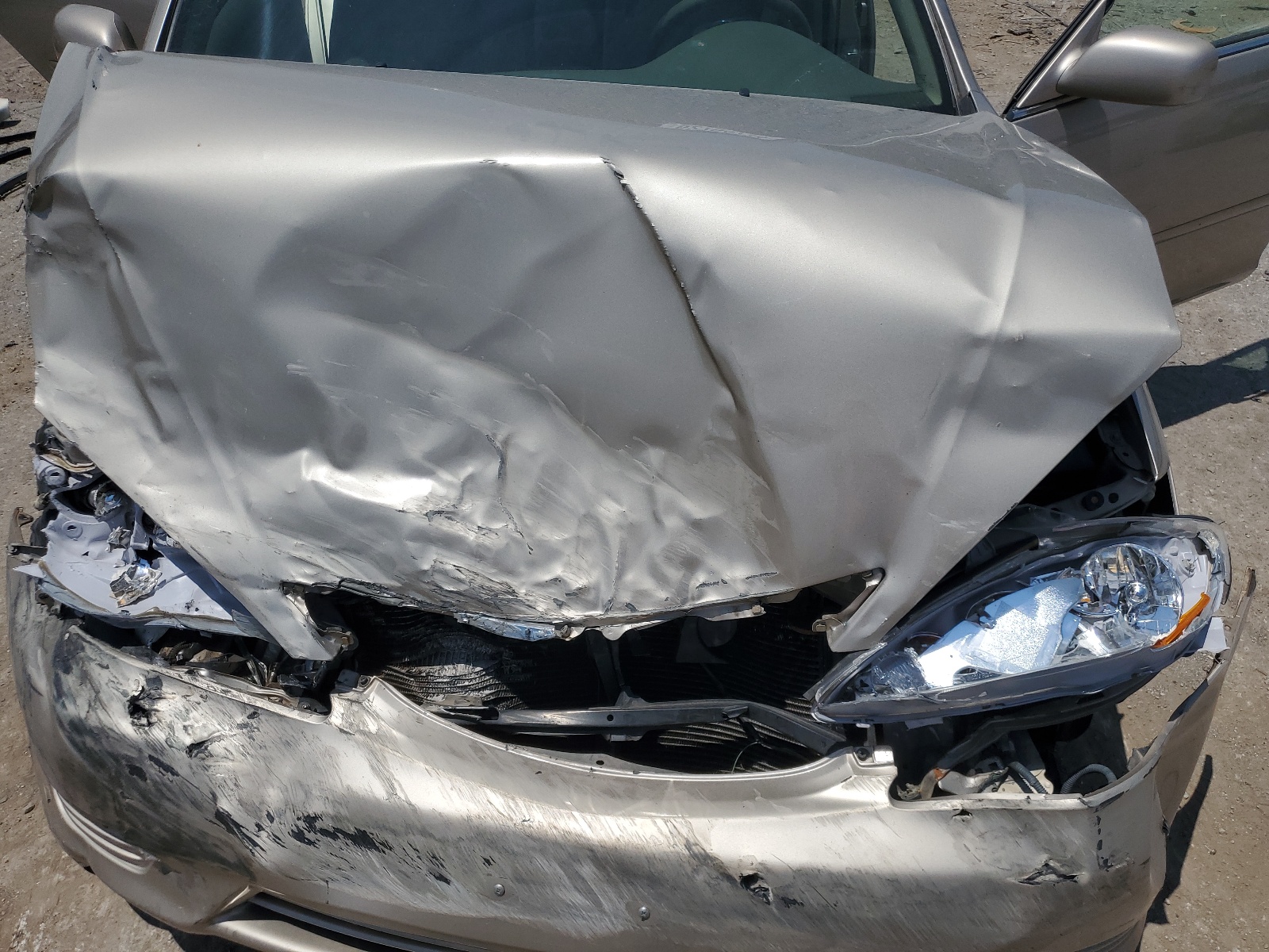 4T1BE30K75U510712 2005 Toyota Camry Le