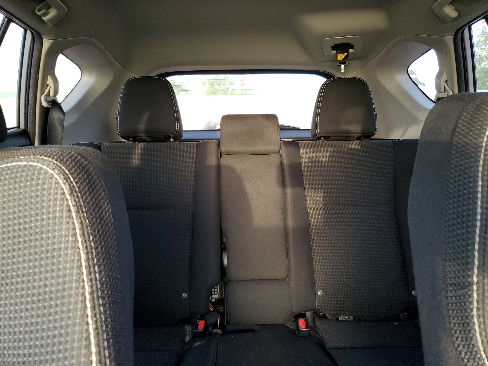 2T3WFREV9HW364068 2017 Toyota Rav4 Xle