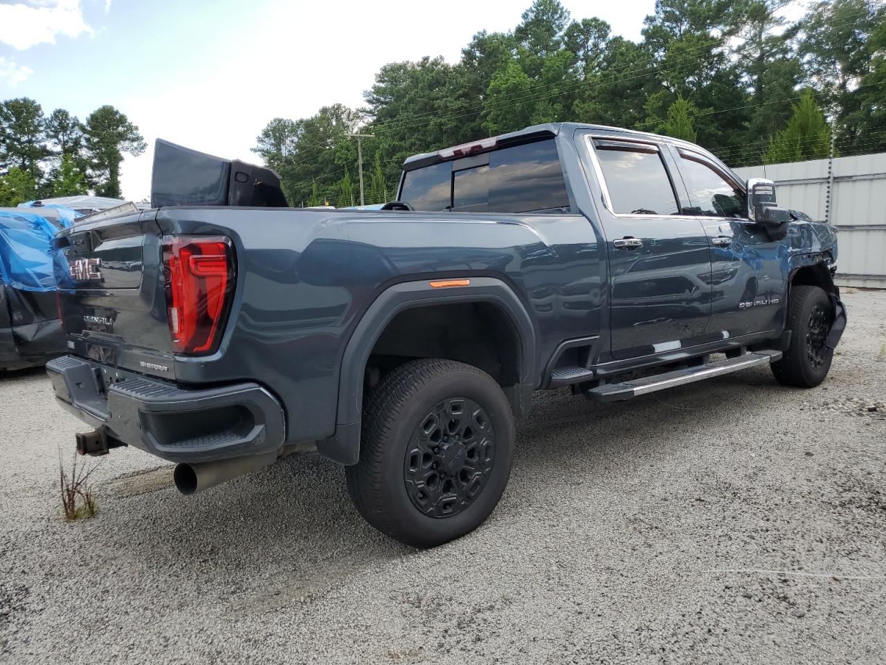 2020 GMC Sierra - Image 3