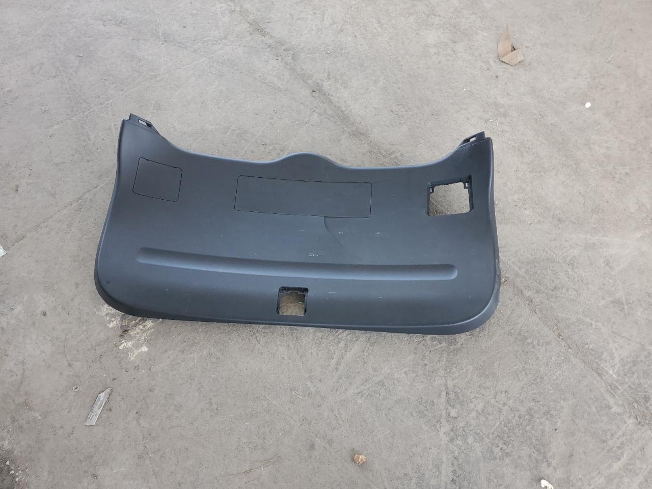 2017 Toyota Rav4 Le VIN: JTMZFREV5HJ135706 Lot: 63644704