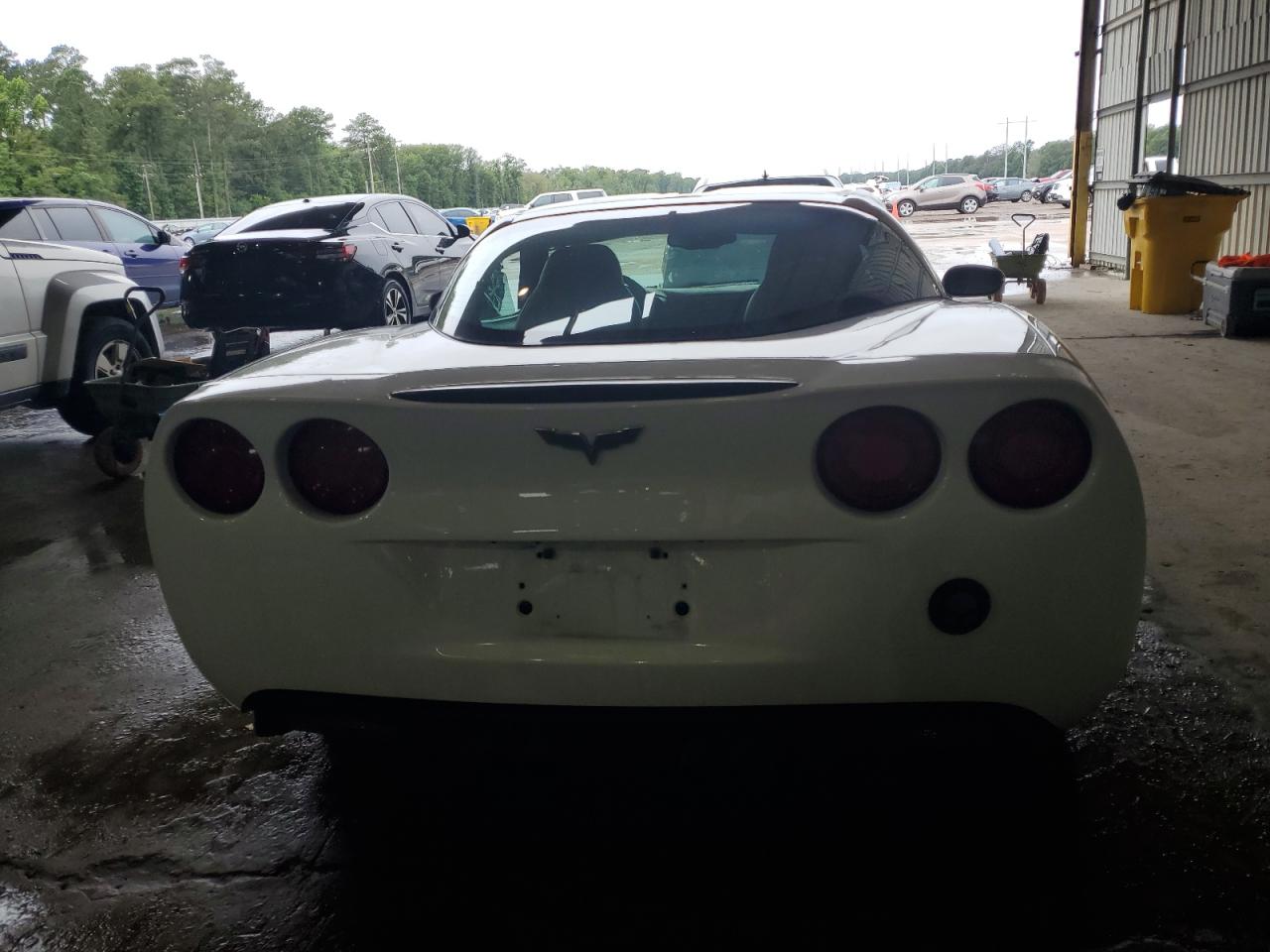 2011 Chevrolet Corvette VIN: 1G1YG2DW5B5101705 Lot: 64007094