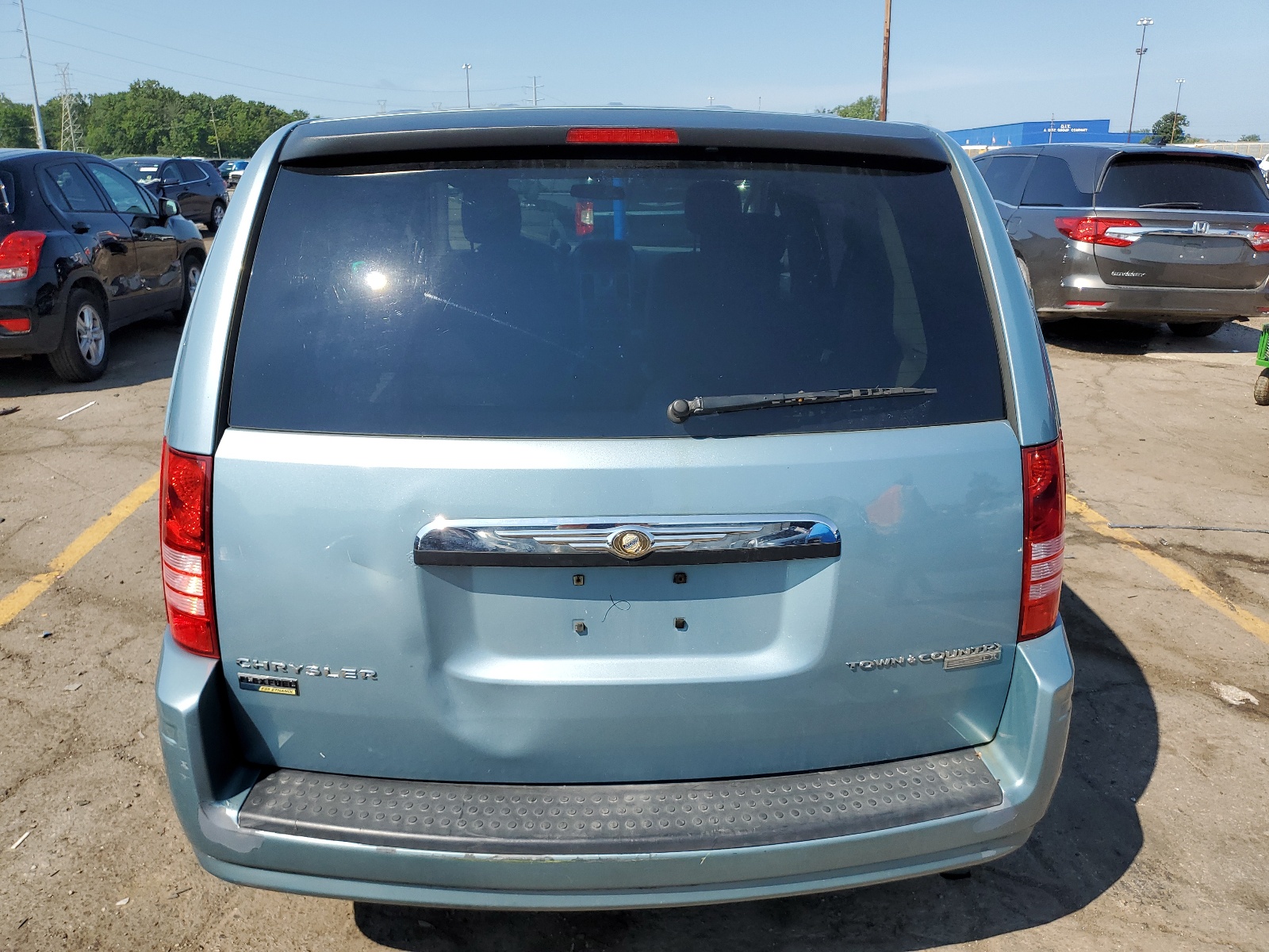 2A8HR44E59R655157 2009 Chrysler Town & Country Lx
