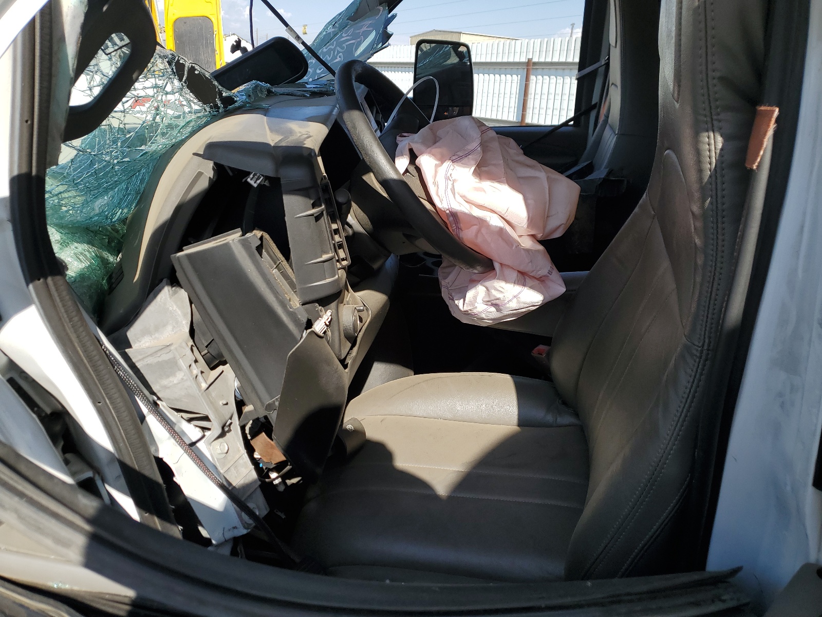 1GB0GSFG0J1235901 2018 Chevrolet Express G3500