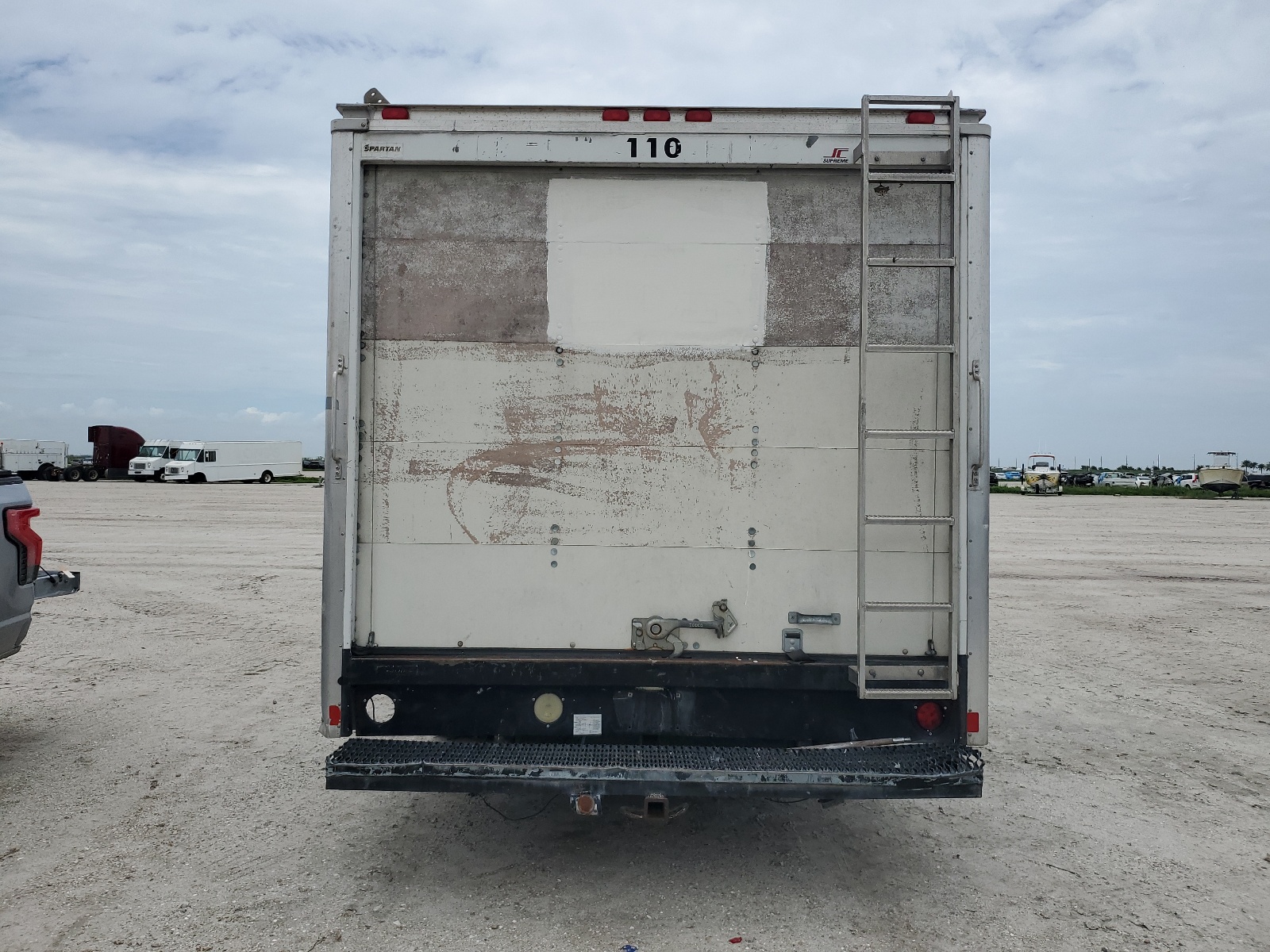 1FDWE3FL1DDA41892 2013 Ford Econoline E350 Super Duty Cutaway Van