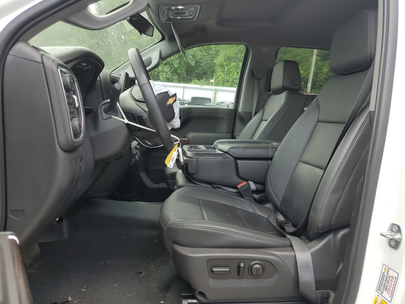 1GCUYDED4MZ346051 2021 Chevrolet Silverado K1500 Lt