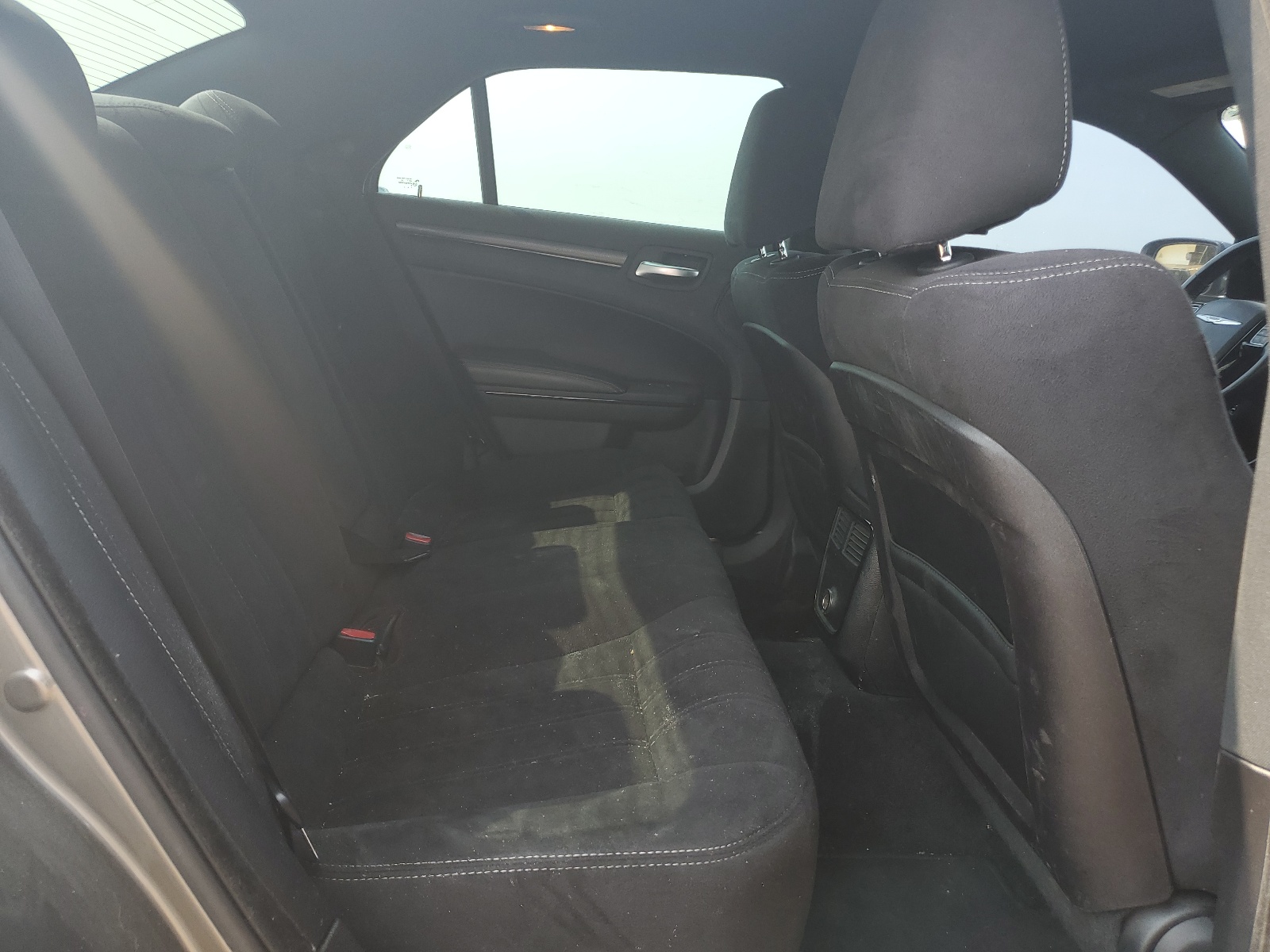 2C3CCAGG0CH115912 2012 Chrysler 300 S