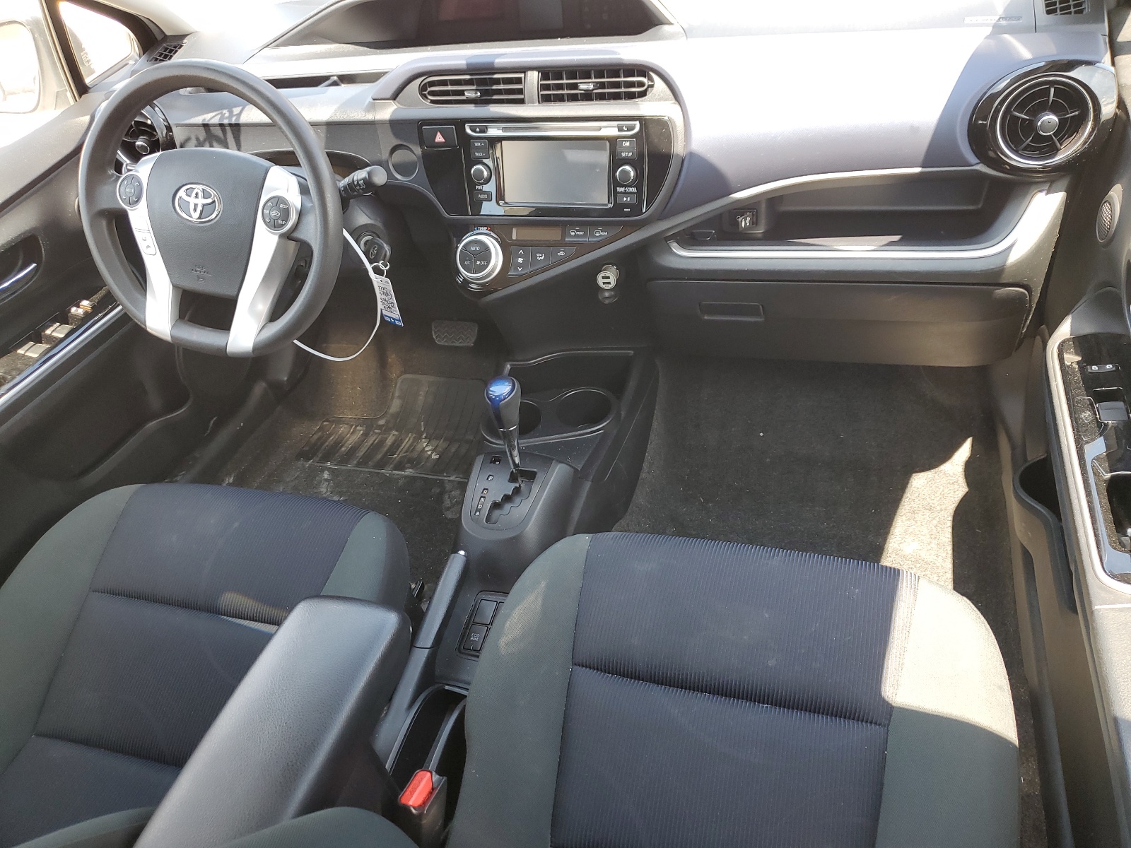 JTDKDTB36G1122758 2016 Toyota Prius C