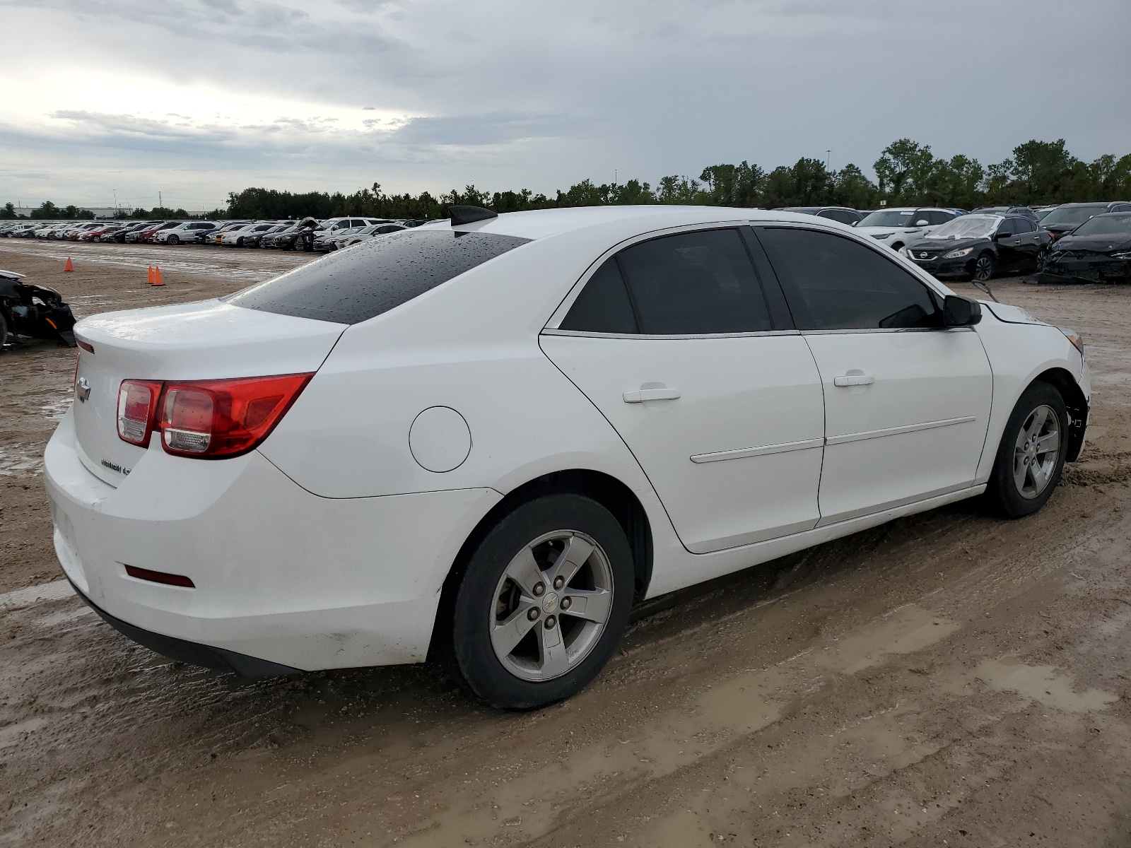 2015 Chevrolet Malibu Ls vin: 1G11A5SL6FF244093