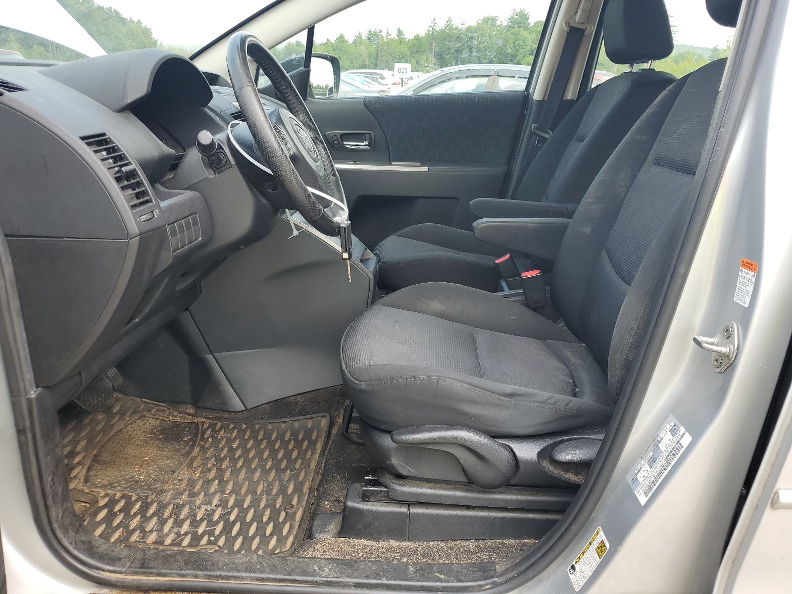 JM1CR29L780317118 2008 Mazda 5