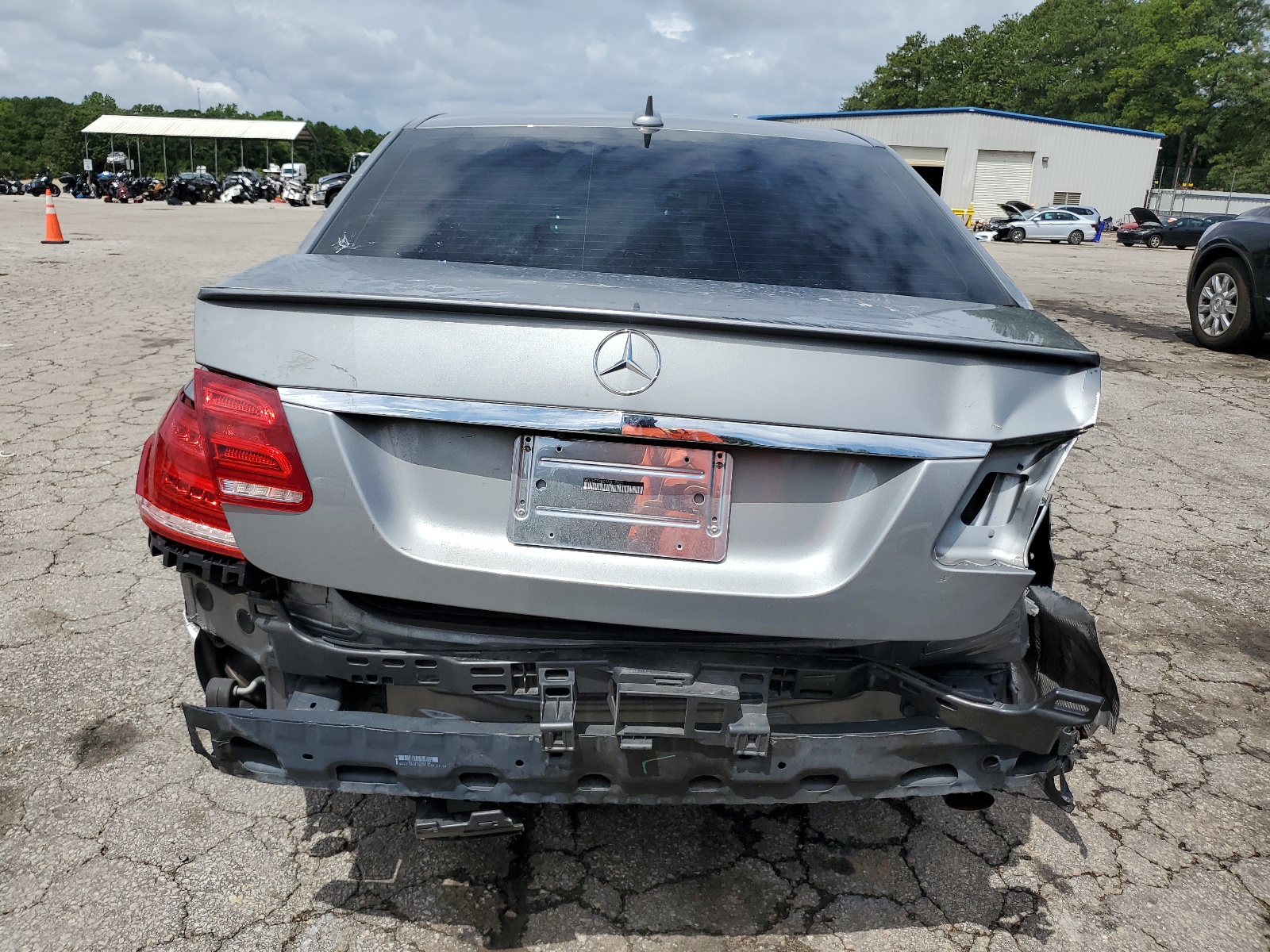 WDDHF5KB0EA817022 2021 Mercedes-Benz E 350