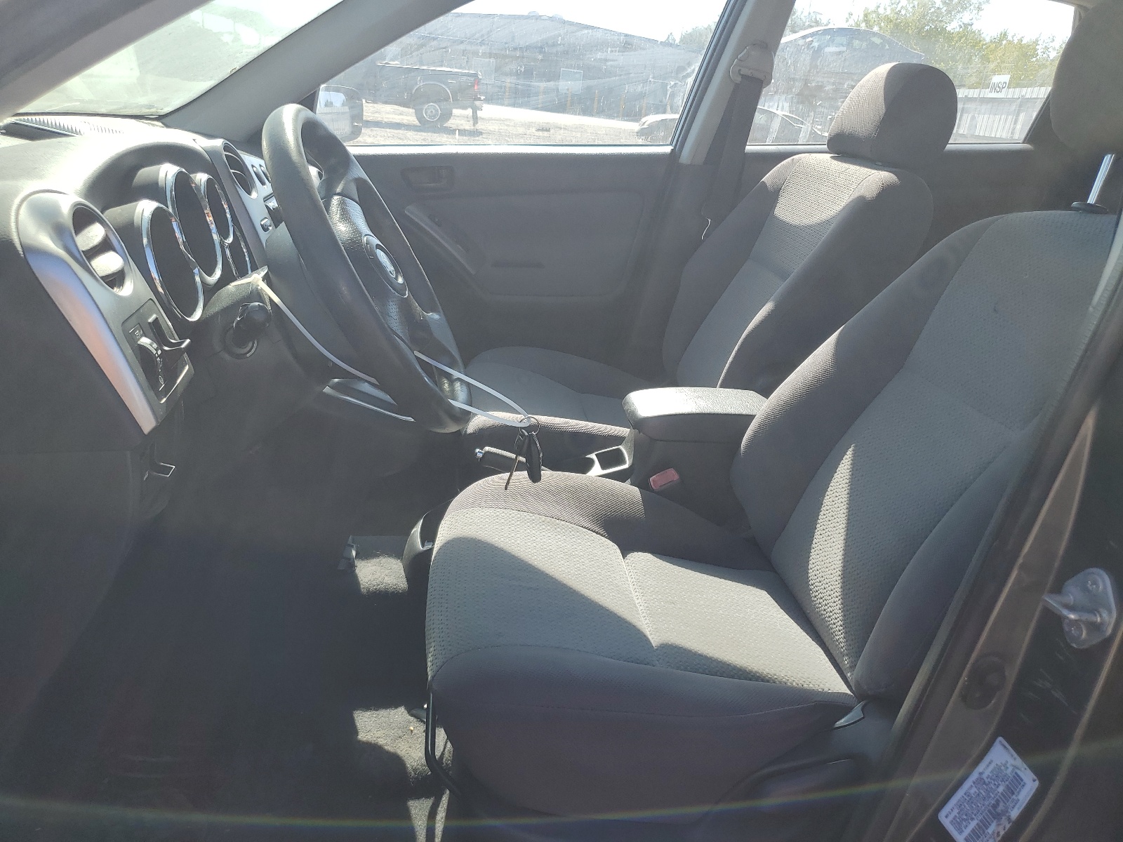 2T1KR32E94C194354 2004 Toyota Corolla Matrix Xr