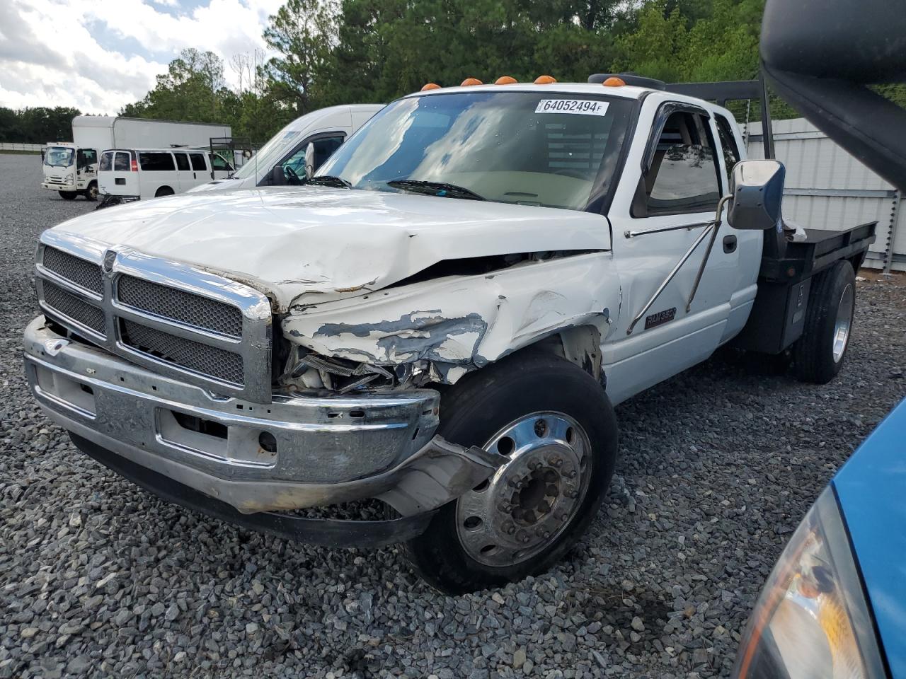 2000 Dodge Ram 3500 VIN: 1B7MC3369YJ115812 Lot: 64052494