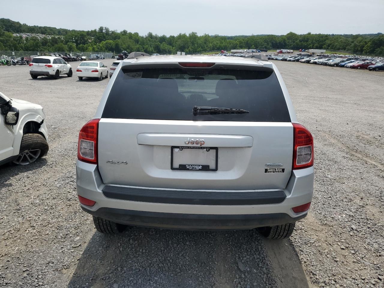 2011 Jeep Compass Sport VIN: 1J4NF1FB8BD215294 Lot: 64783664