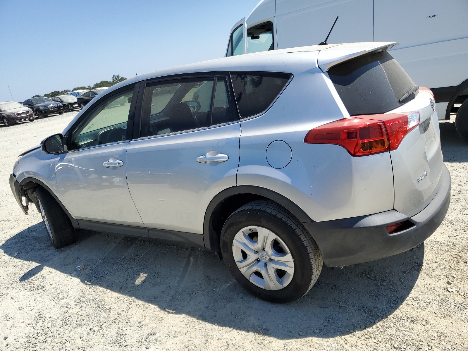 2015 Toyota Rav4 Le vin: JTMZFREV7FJ055773