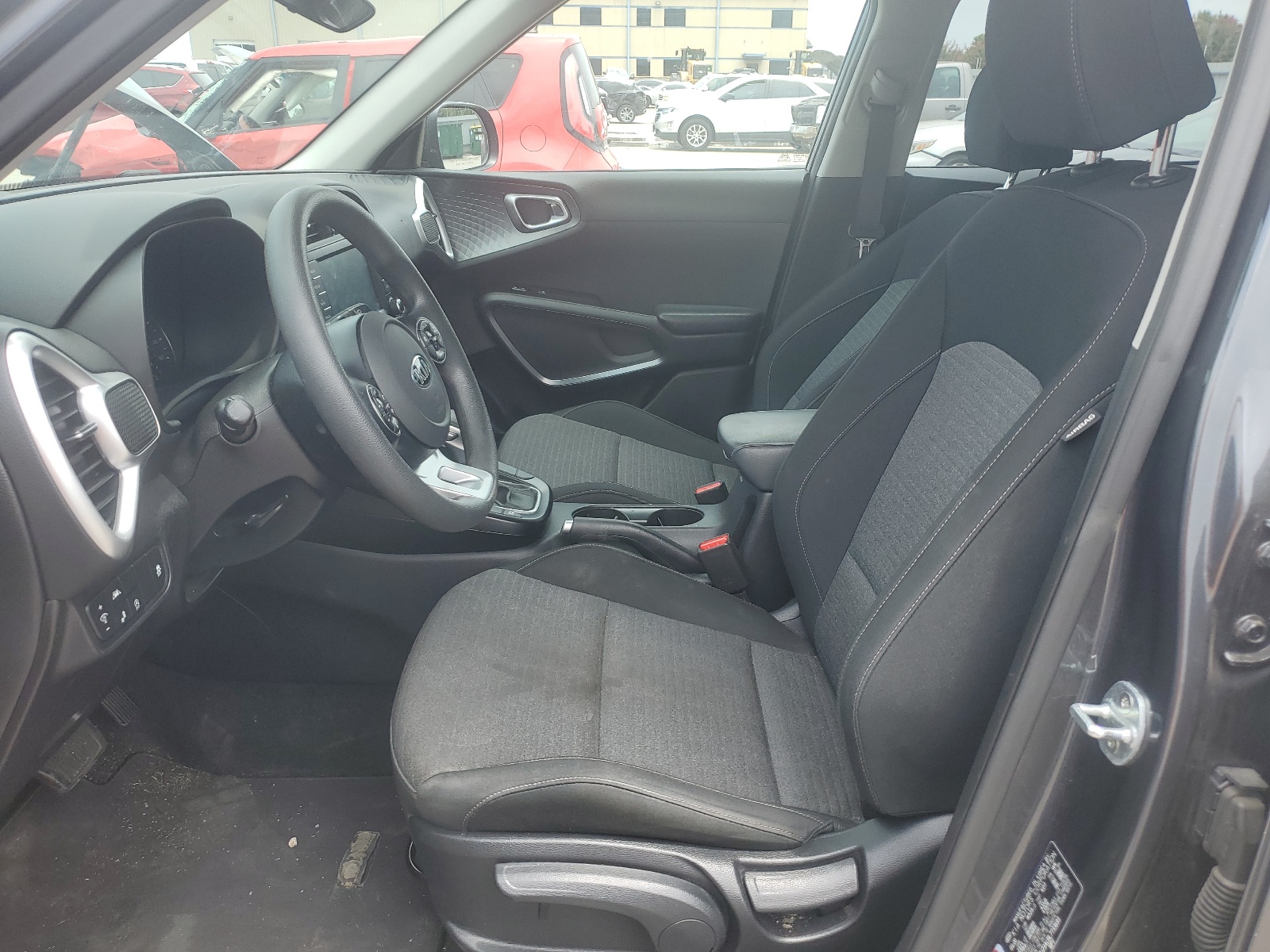 KNDJ23AU9L7733693 2020 Kia Soul Lx