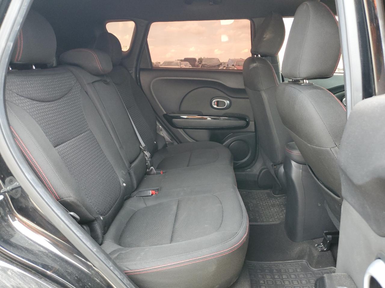 2015 Kia Soul + VIN: KNDJP3A58F7154676 Lot: 61748524