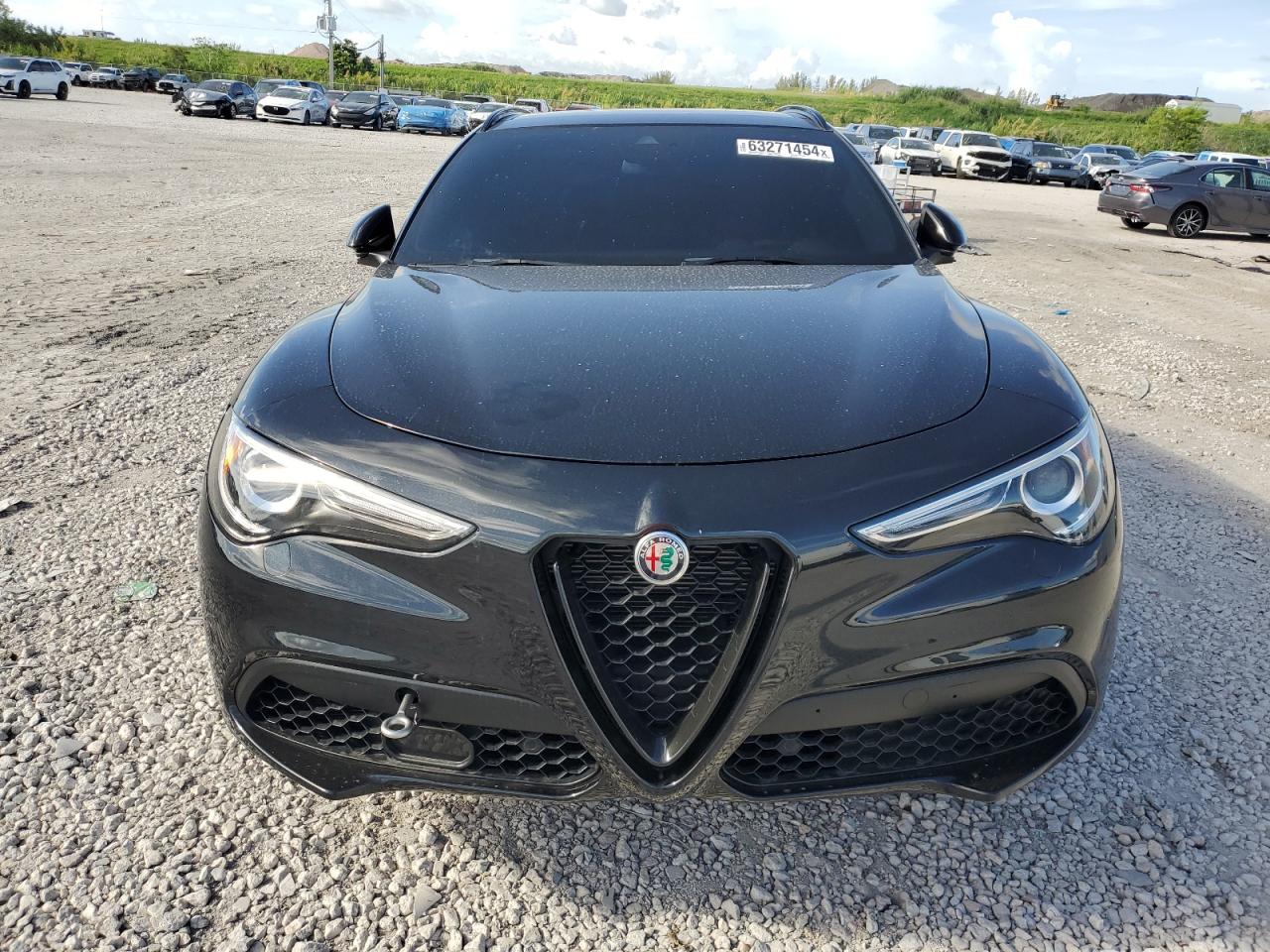 2022 Alfa Romeo Stelvio Ti VIN: ZASPAKBNXN7D50161 Lot: 63271454