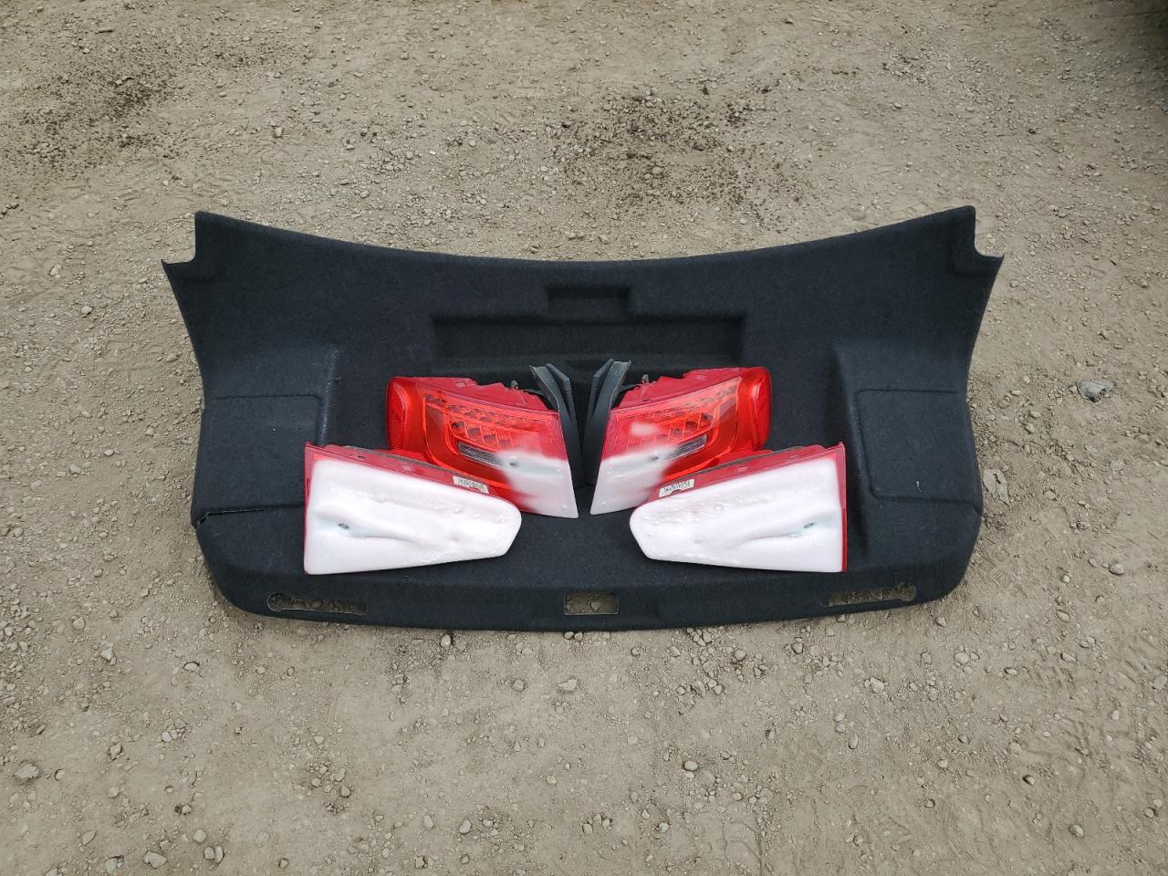 2013 Audi A4 Premium VIN: WAUBFCFL7DN024795 Lot: 62185894