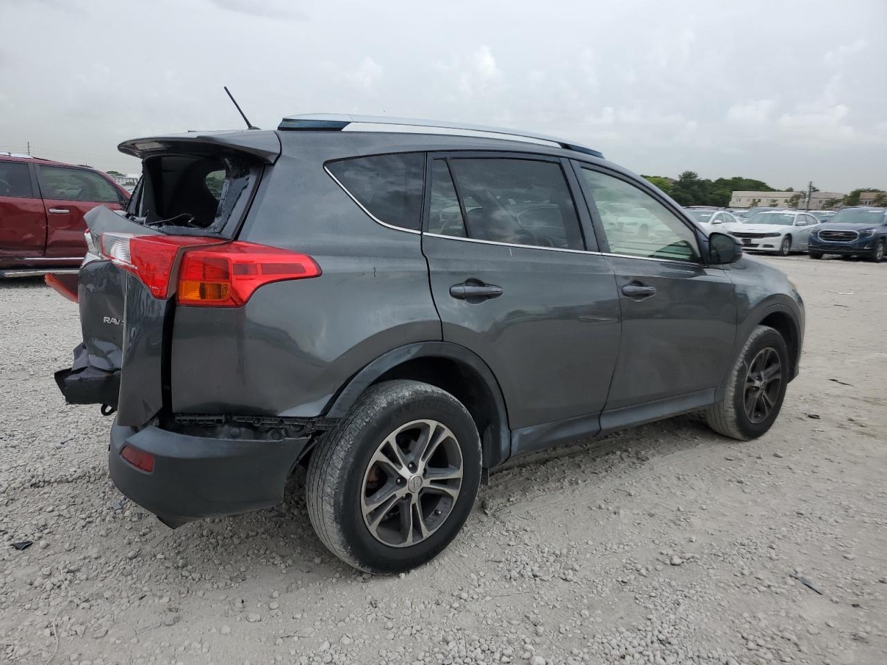 2014 Toyota RAV 4 - Image 3
