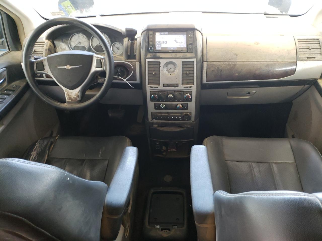 2009 Chrysler Town & Country Touring VIN: 2A8HR54X59R645381 Lot: 62400204