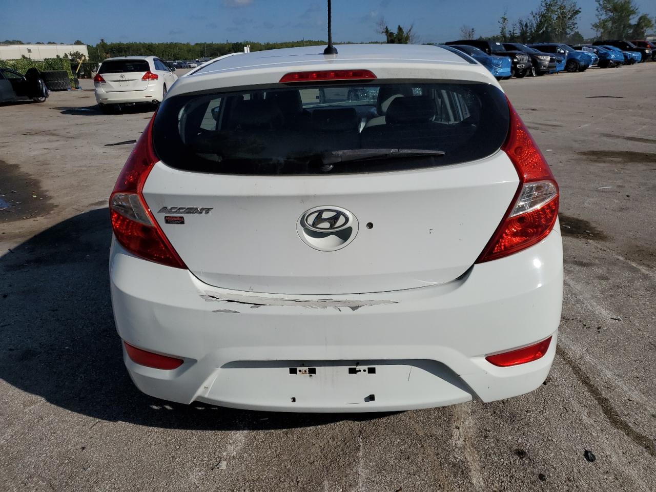 2014 Hyundai Accent Gls VIN: KMHCT5AE5EU165114 Lot: 61873824