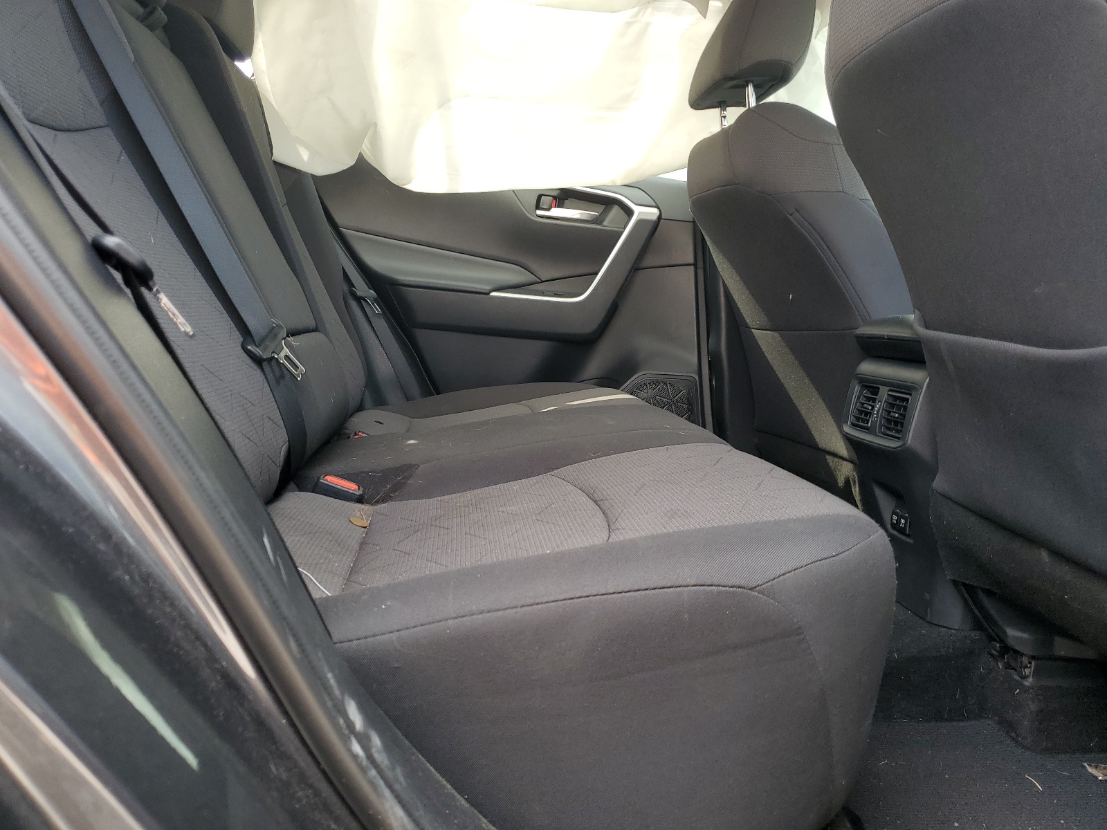 2T3W1RFVXKC020108 2019 Toyota Rav4 Xle