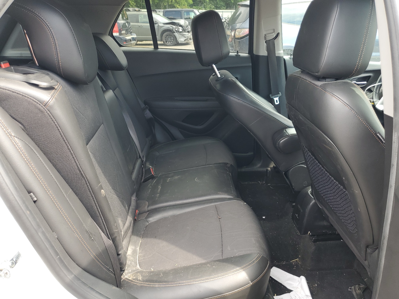 KL7CJLSB8JB645623 2021 Chevrolet Trax 1Lt