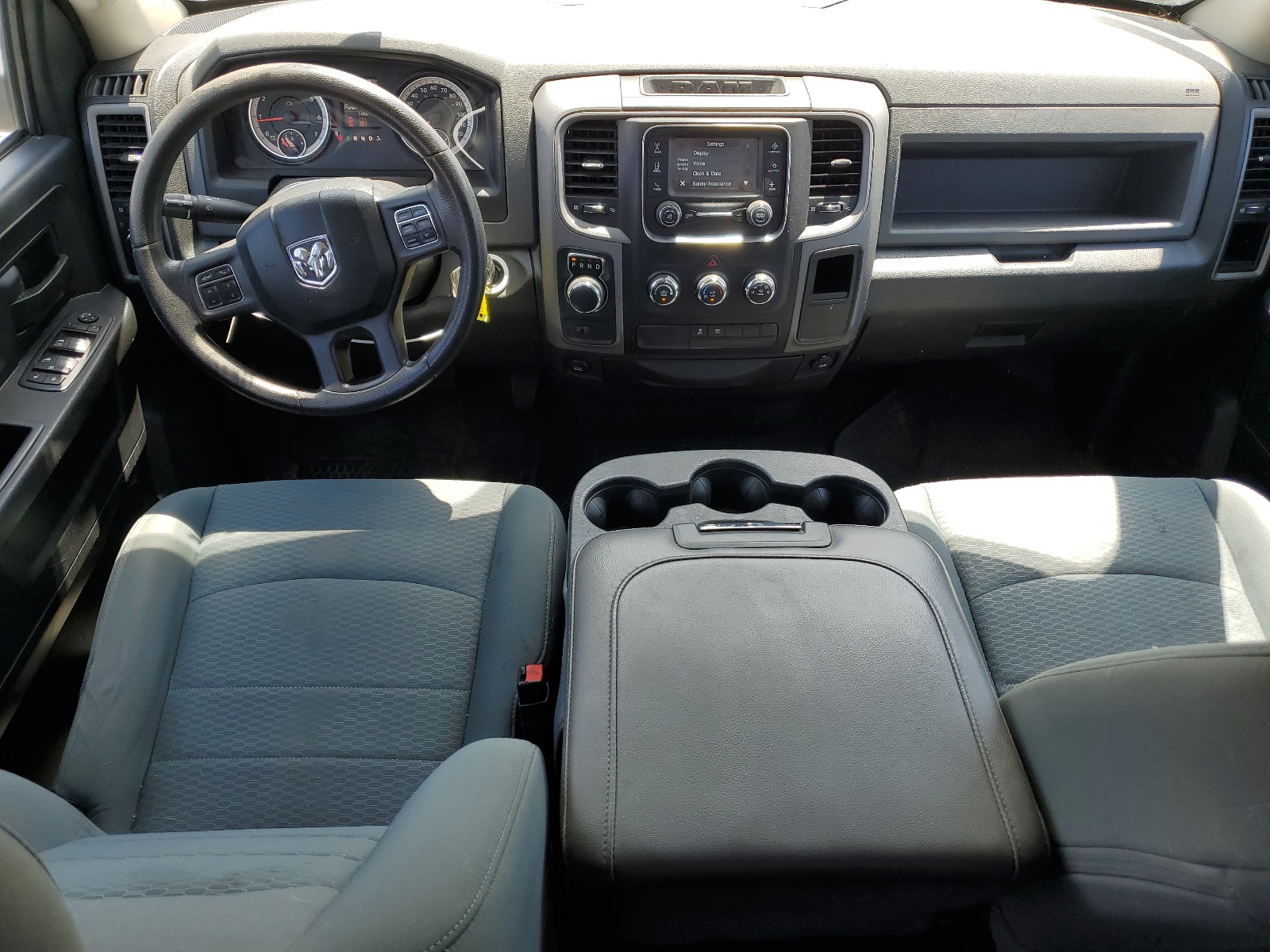 1C6RR6FGXHS514398 2017 Ram 1500 St