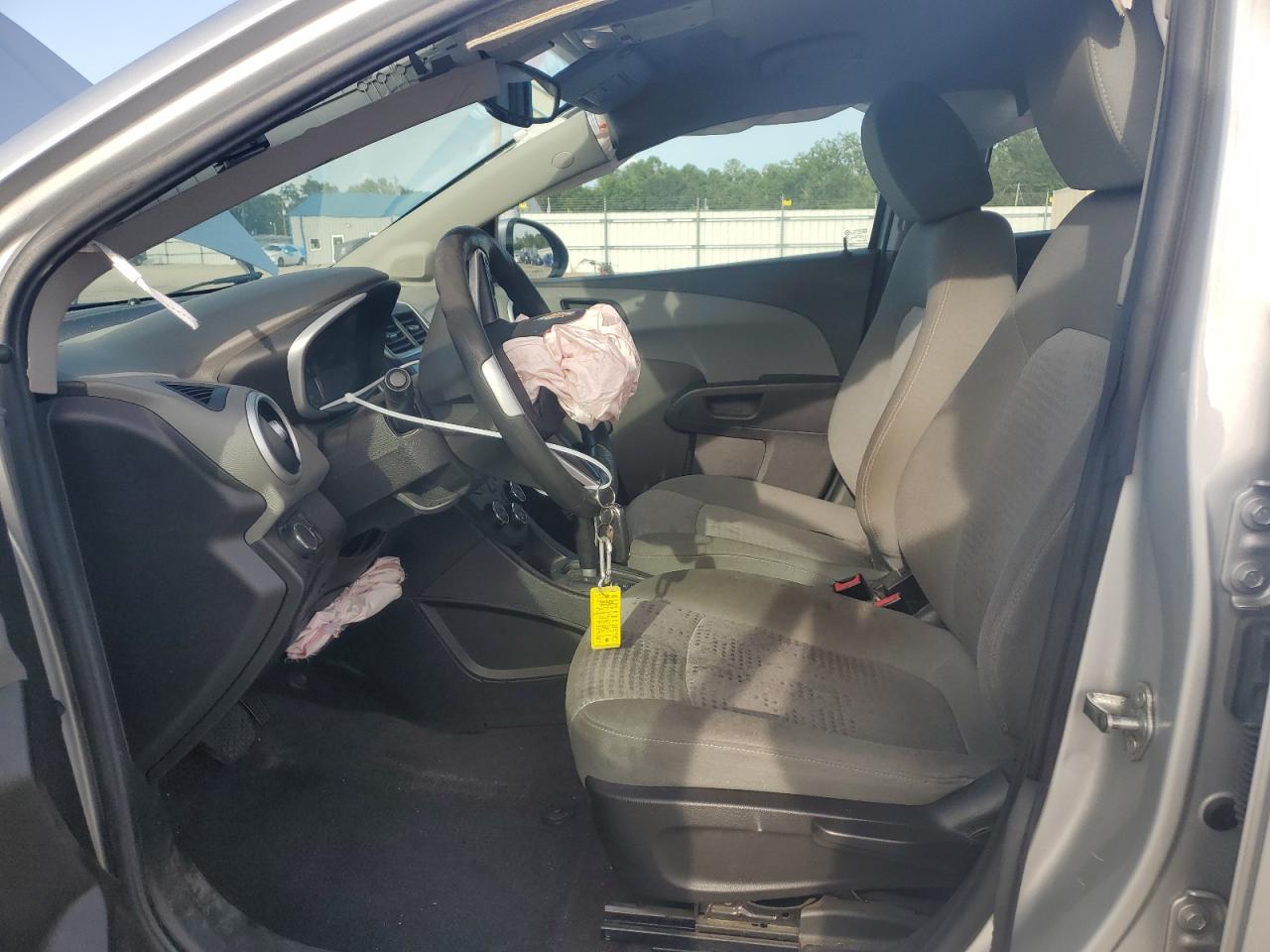 2020 Chevrolet Sonic VIN: 1G1JG6SB2L4123659 Lot: 64951904