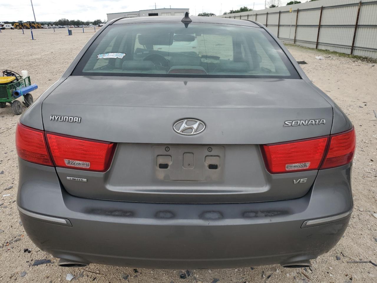 2009 Hyundai Sonata Se VIN: 5NPEU46F79H535551 Lot: 62257424