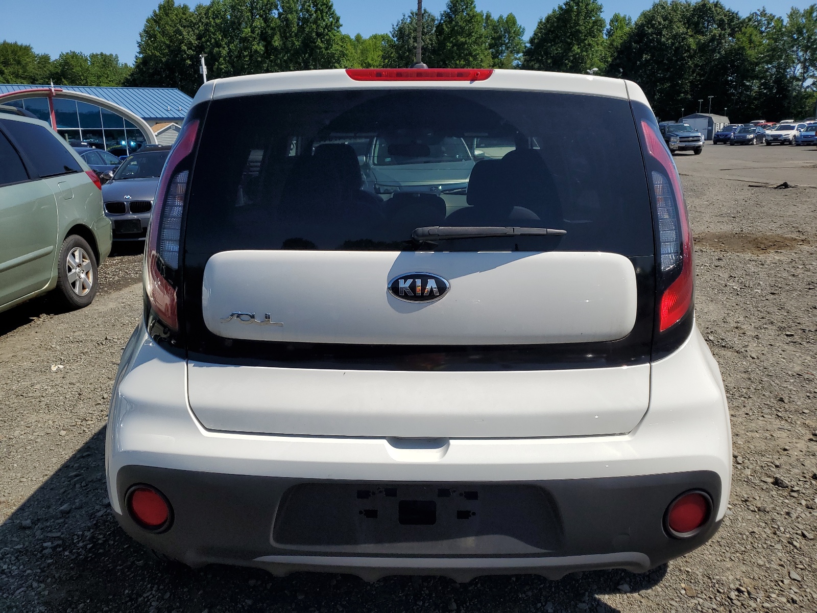 KNDJN2A20H7457895 2017 Kia Soul