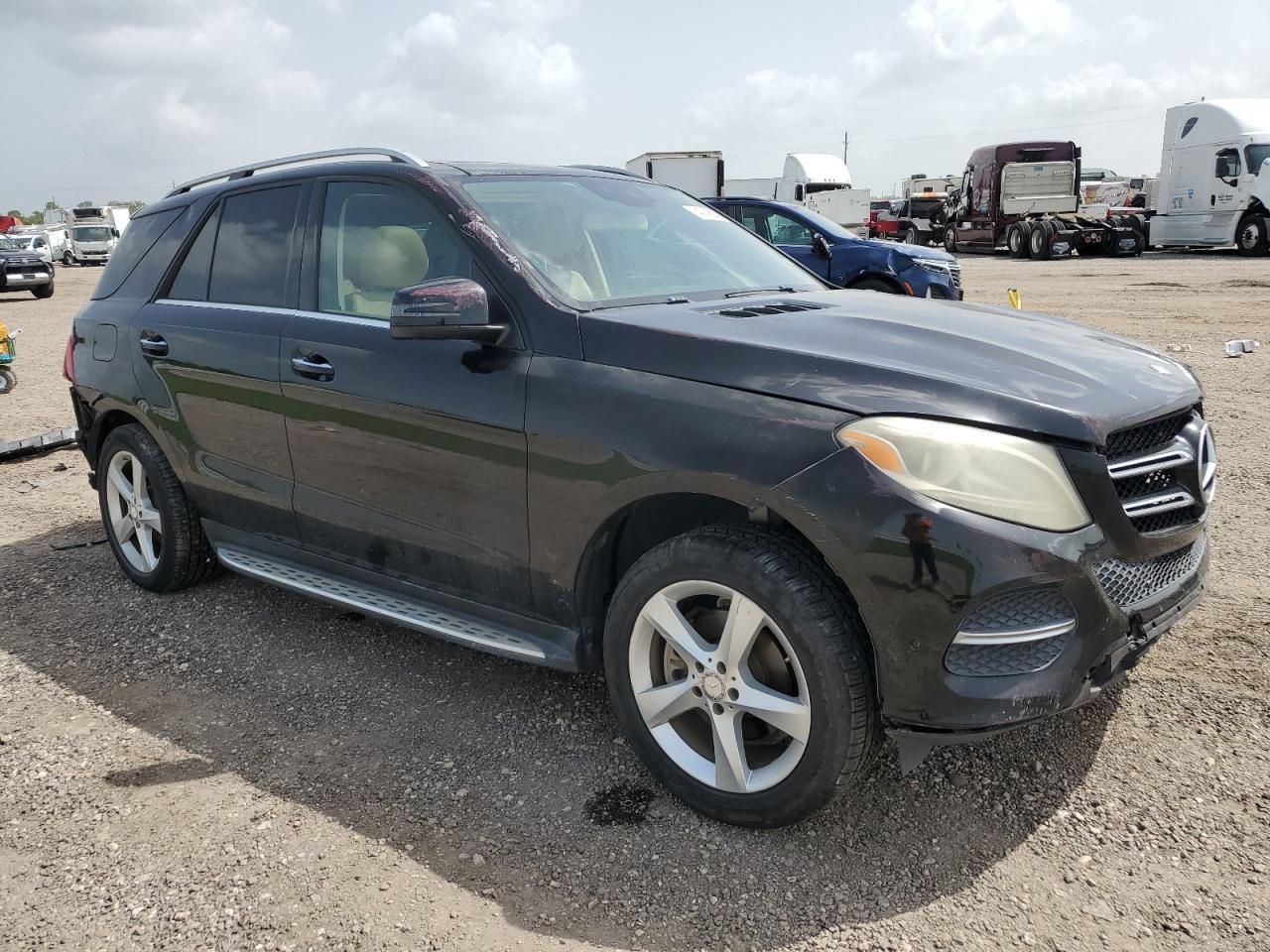 VIN 4JGDA5HB0GA742075 2016 MERCEDES-BENZ GLE-CLASS no.4