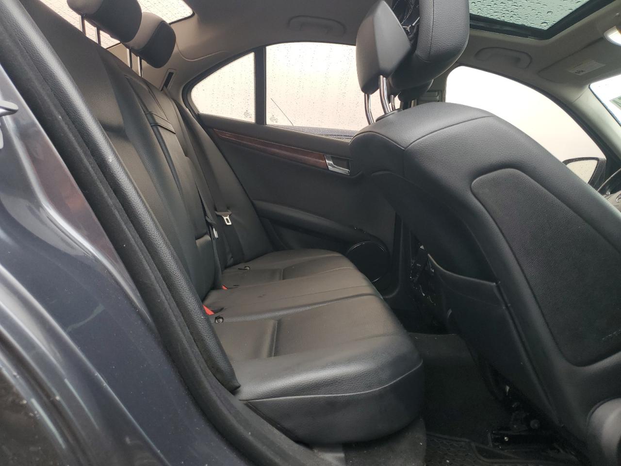 2009 Mercedes-Benz C 300 4Matic VIN: WDDGF81X29R065888 Lot: 63882354