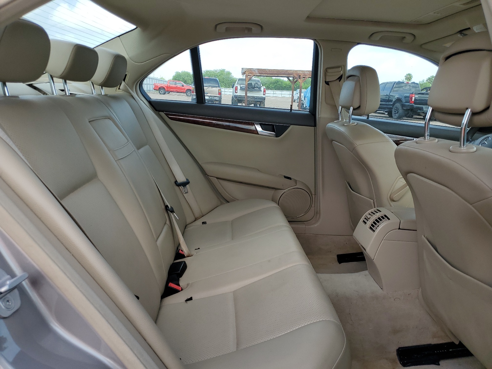 WDDGF54X99F261497 2009 Mercedes-Benz C 300