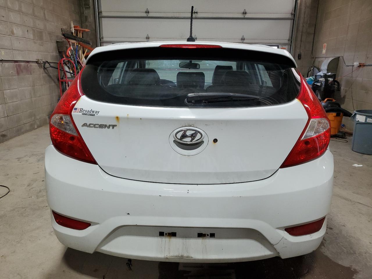 2014 Hyundai Accent Gls VIN: KMHCU5AE2EU190176 Lot: 62135484