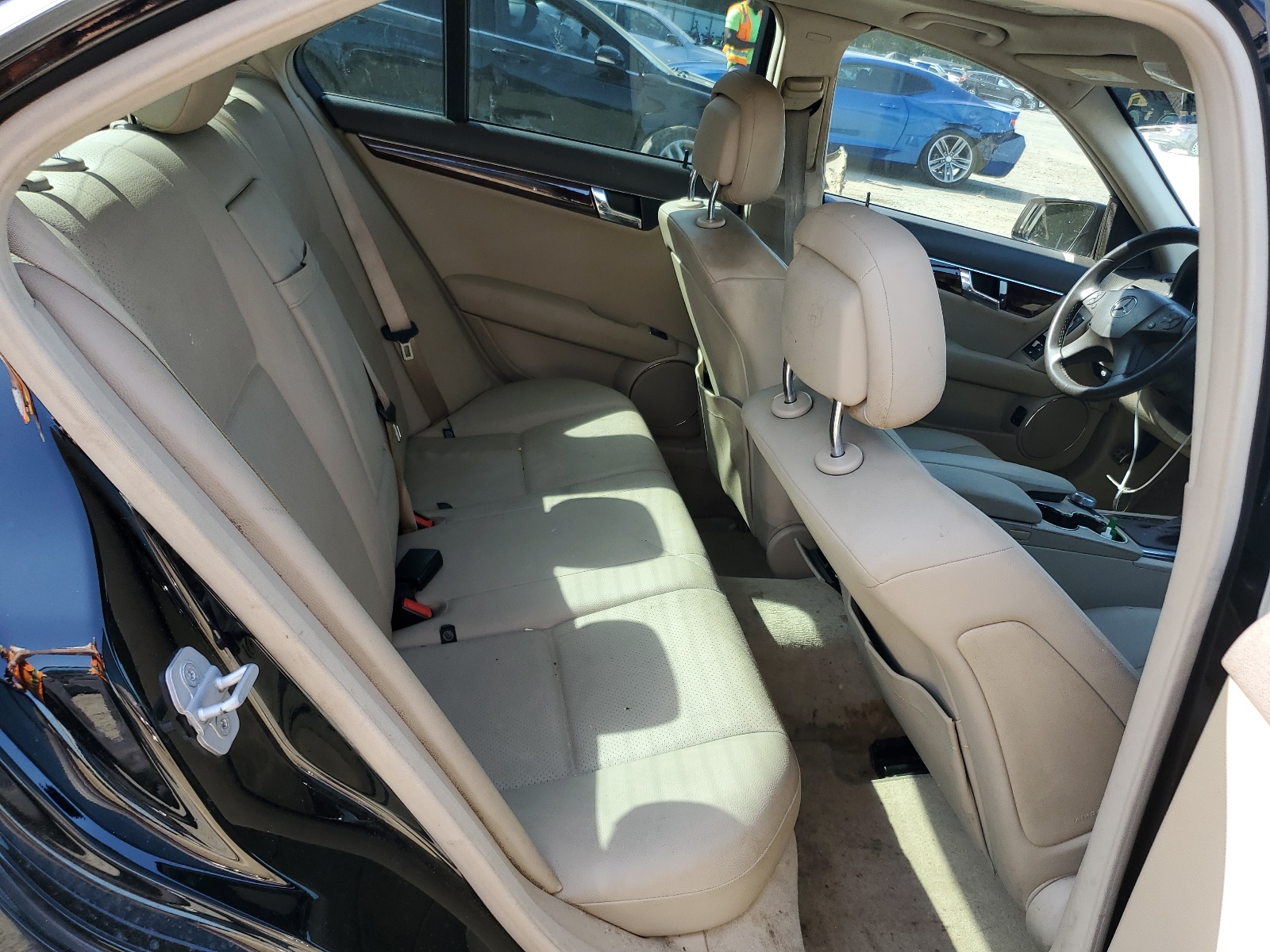 WDDGF5EB0AF388632 2010 Mercedes-Benz C 300