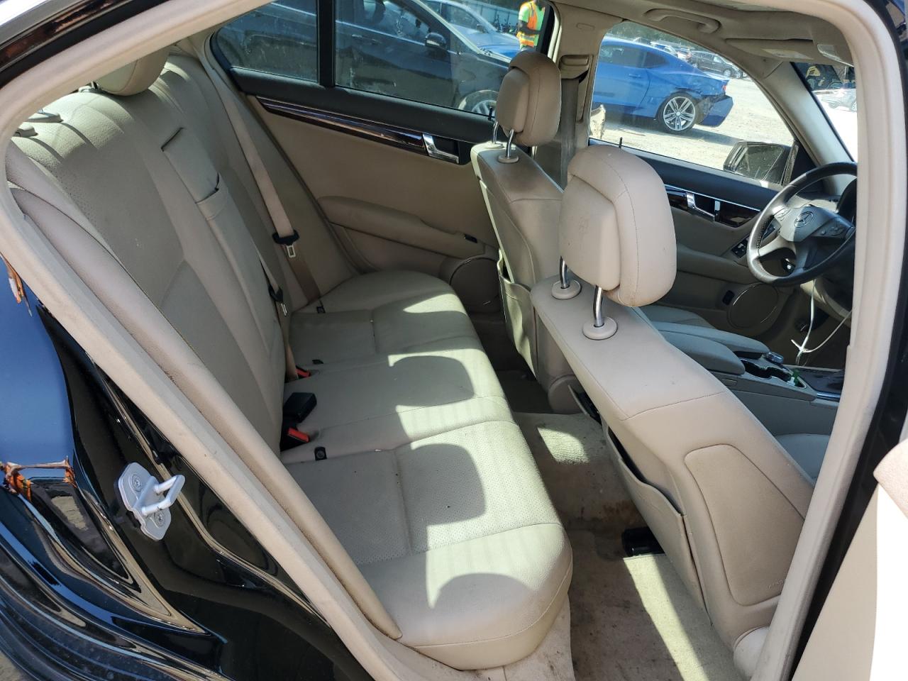 2010 Mercedes-Benz C 300 VIN: WDDGF5EB0AF388632 Lot: 59782004