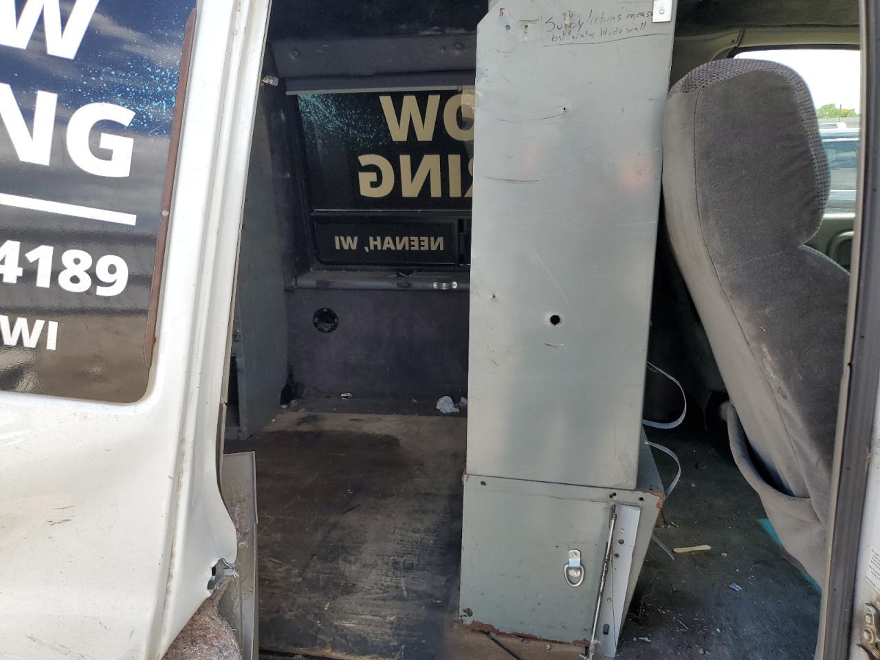 2000 Chevrolet Express G1500 VIN: 1GBFG15RXY1251007 Lot: 61920144