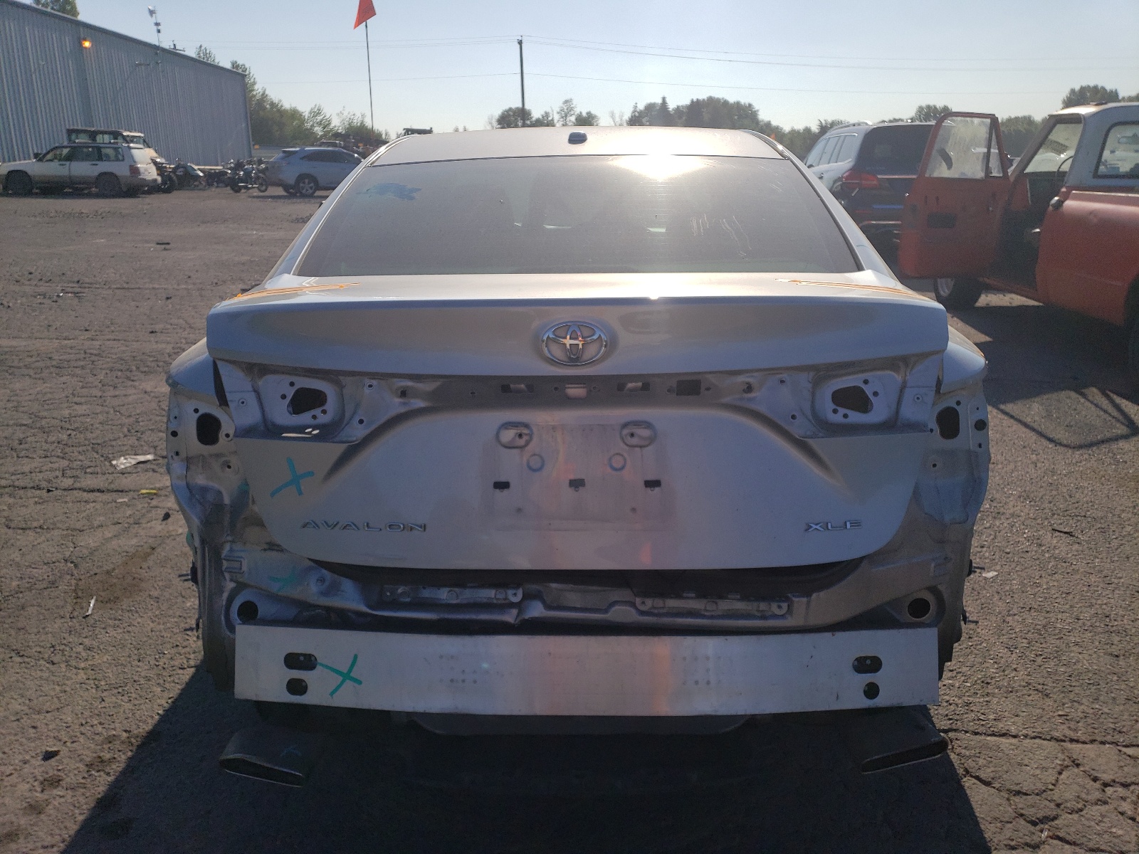 4T1BK1EB4GU206228 2016 Toyota Avalon Xle