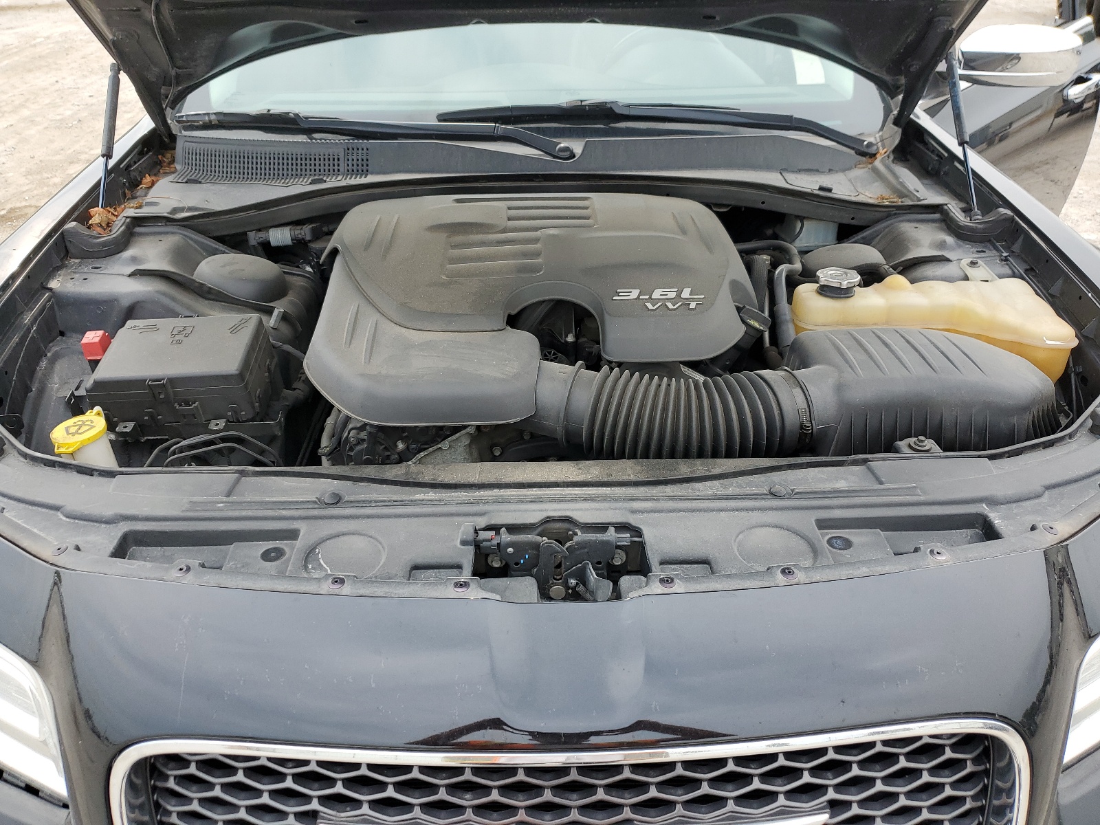 2C3CCAEG3HH564558 2017 Chrysler 300C