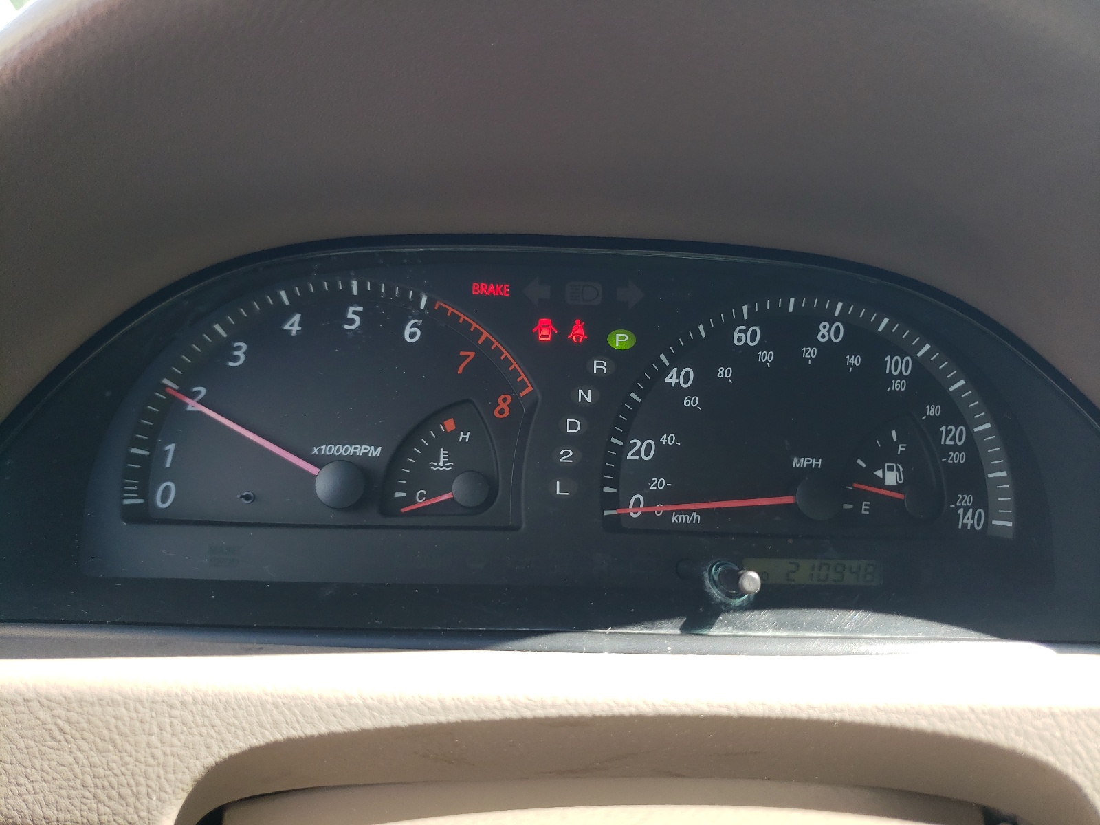 4T1BE32K94U808917 2004 Toyota Camry Le