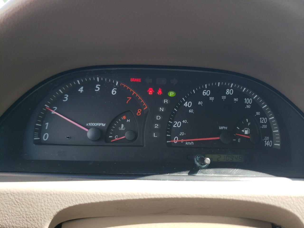 2004 Toyota Camry Le VIN: 4T1BE32K94U808917 Lot: 64877624