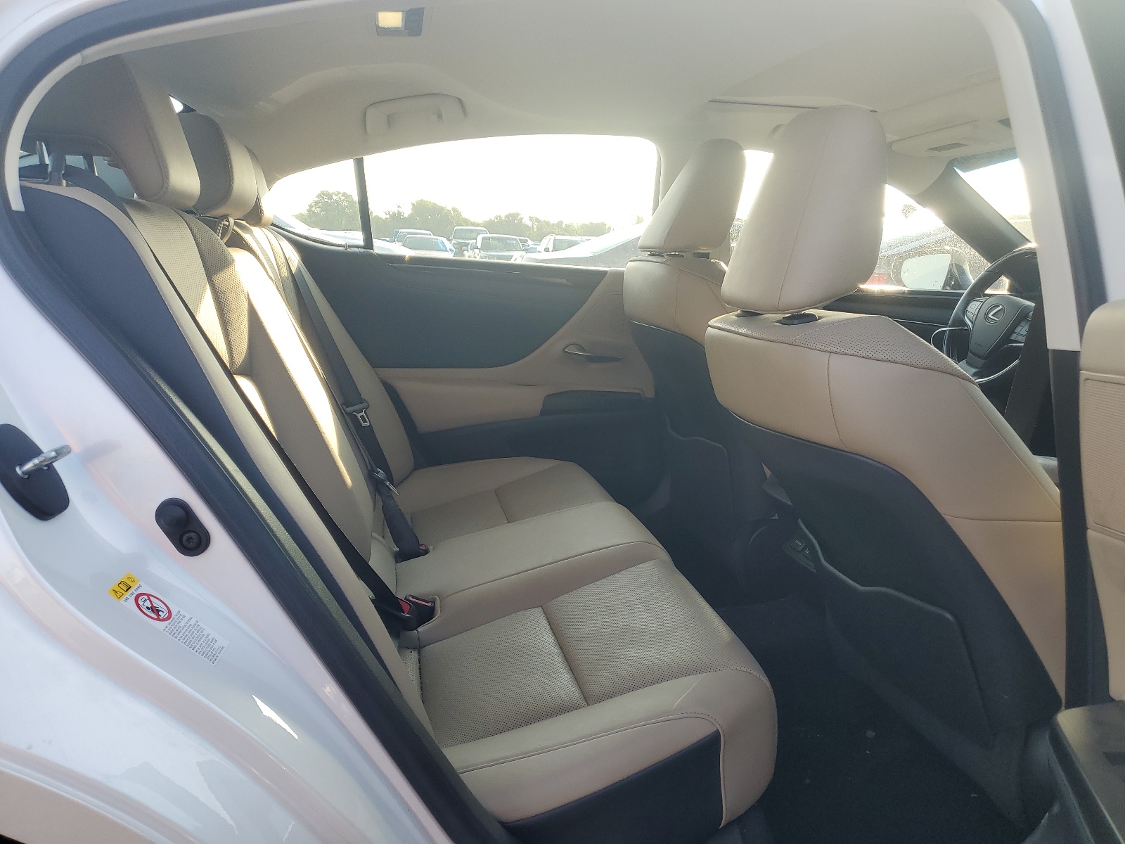 58ABZ1B10KU013566 2019 Lexus Es 350