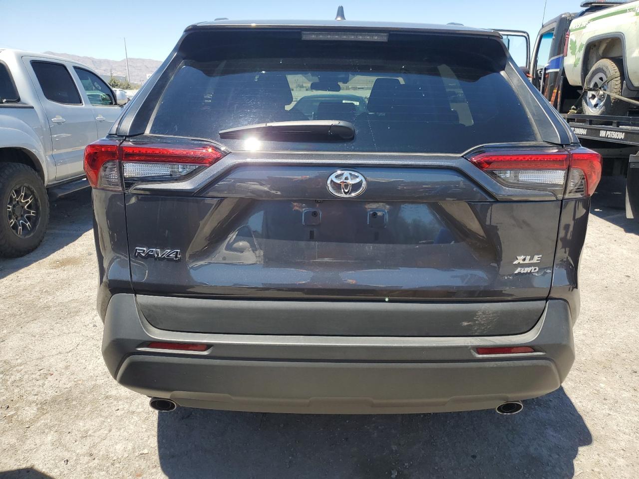 2021 Toyota Rav4 Xle VIN: 2T3P1RFV9MW144781 Lot: 61448264