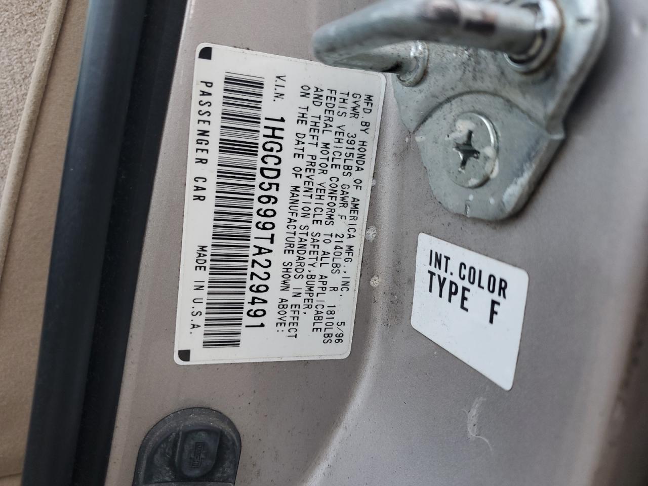 1996 Honda Accord Value VIN: 1HGCD5699TA229491 Lot: 61517984