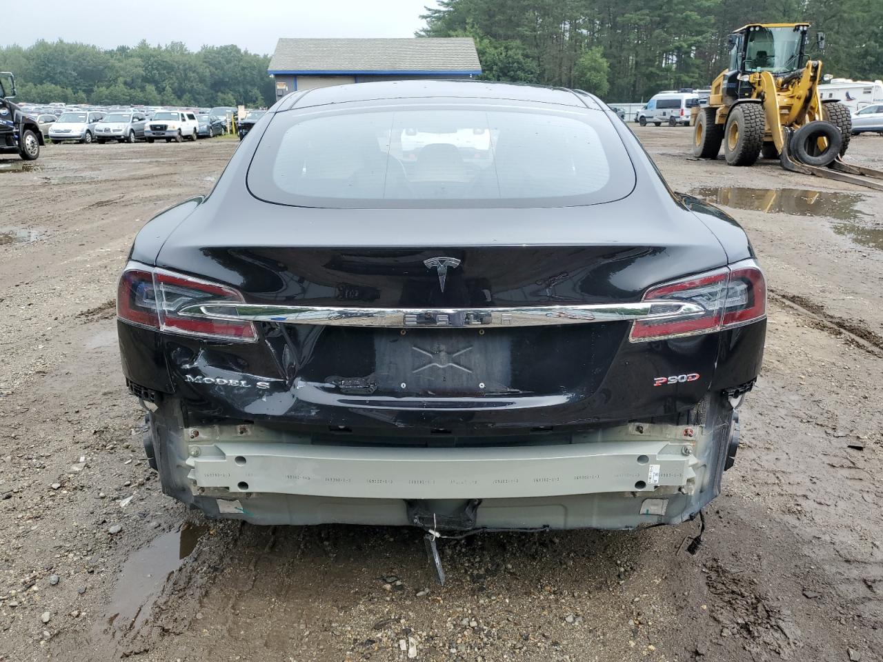 2016 Tesla Model S VIN: 5YJSA1E4XGF151415 Lot: 64201444