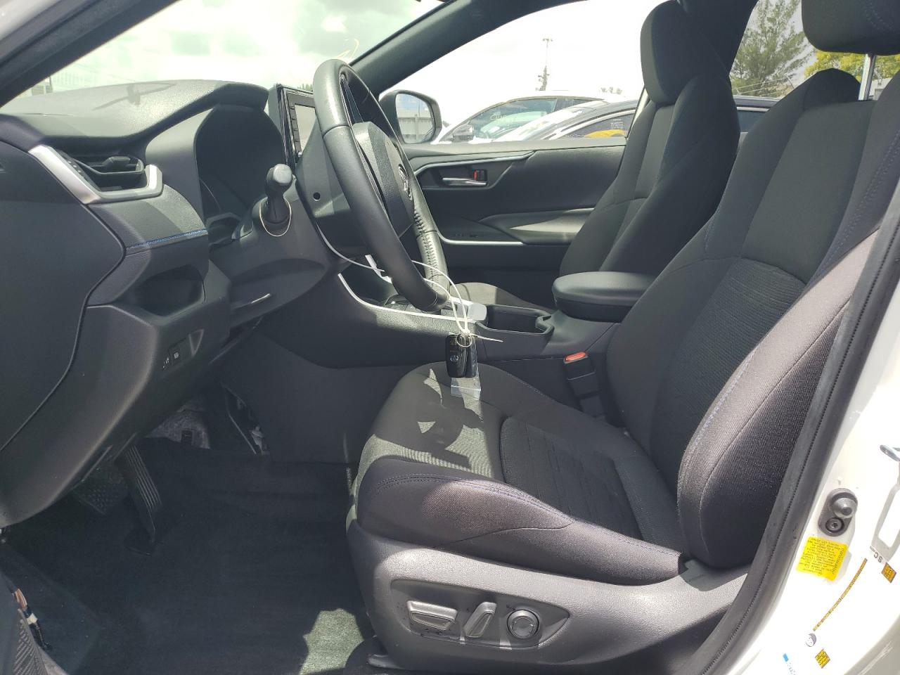 2022 Toyota Rav4 Se VIN: JTM16RFV6NJ018921 Lot: 63151634