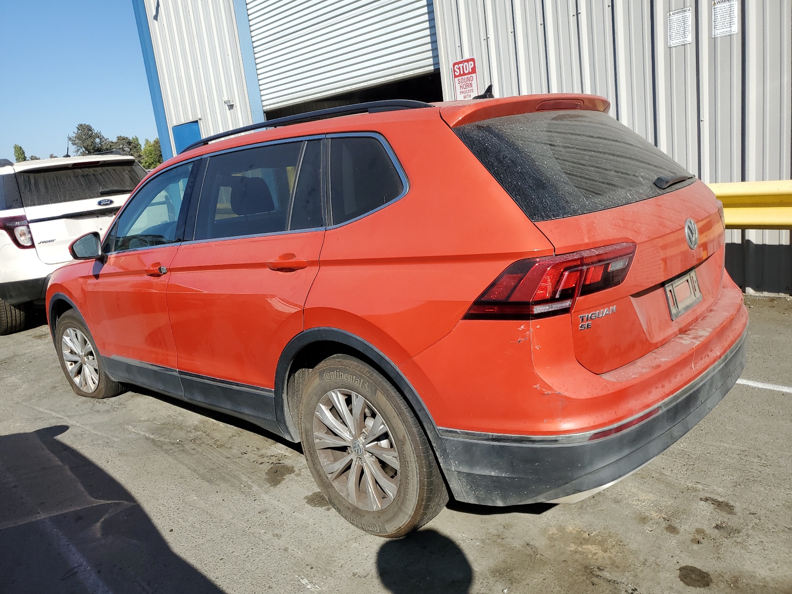 2018 Volkswagen Tiguan Se vin: 3VV3B7AX5JM007926