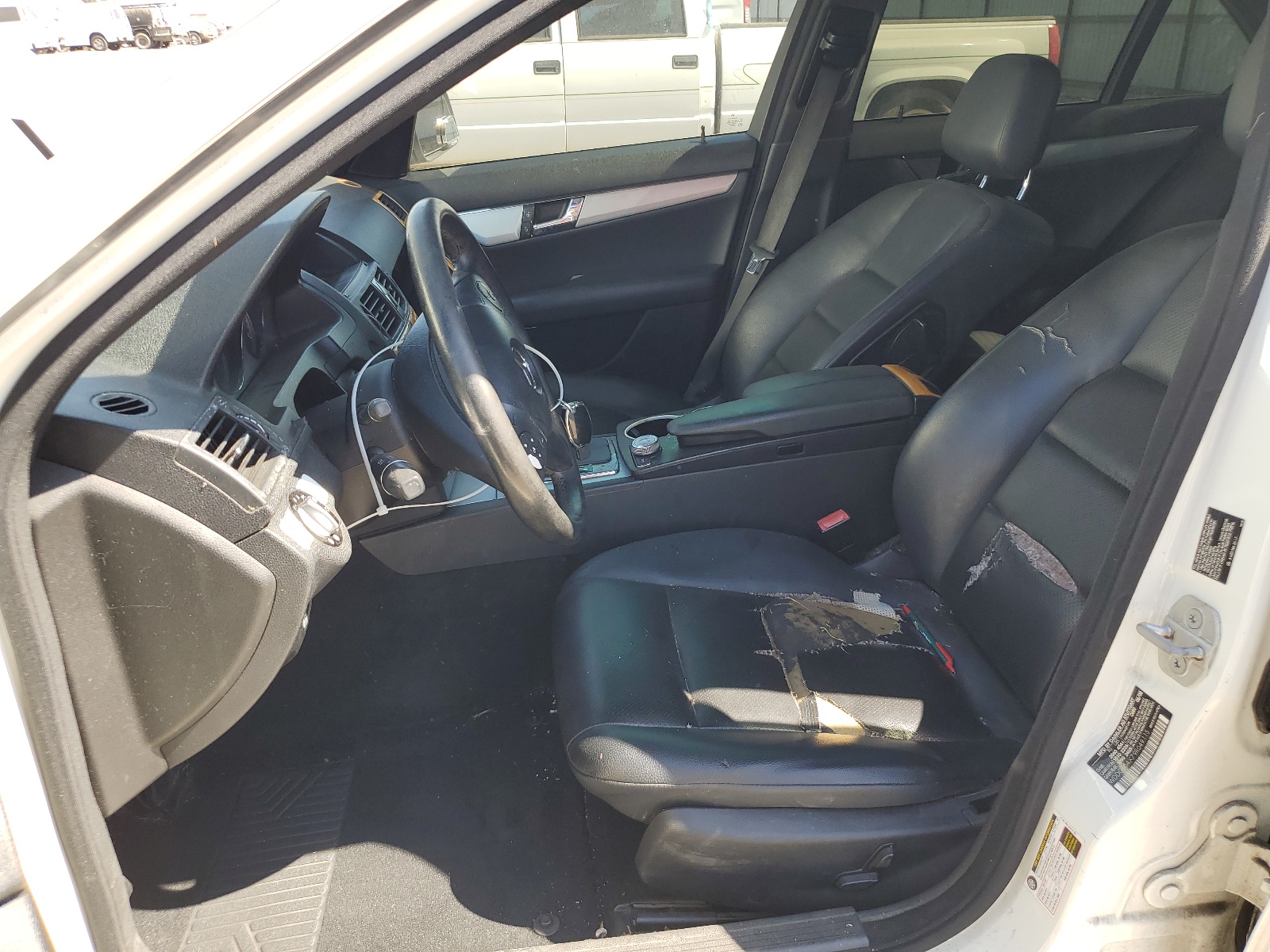 WDDGF54X79R049115 2009 Mercedes-Benz C 300