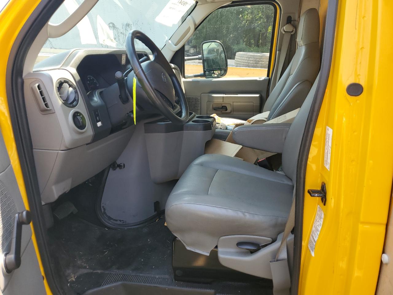 2019 Ford Econoline E350 Super Duty Cutaway Van VIN: 1FDWE3FS5KDC23406 Lot: 62045384